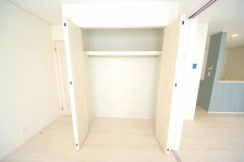 Ƃ̍L^[B̈ߗނ̎[ɉAɂ͈oߑu܂B 