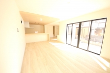 炵AKɁAΊɂȂԂĂ܂B 