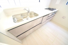 Ȃ烊rOŜn̂ŁAqlV񂾂׋ĂĂꏏɋԂLł܂B 