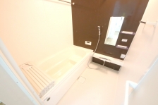 �J�̓��ł����󕨂�������̊����@�t���̗����ł��B 