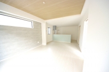 ��炵��������A���K�ɁA�Ί�ɂȂ���Ԃ�����Ă��܂��B 