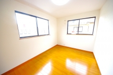 R荞߂傫ȑBQʍ̌Ȃ̂ŁA荞߂głB 