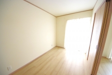 Sn̗ǂԂ́A炵̃Xe[WʂAŜ₷炬Ɩ^Ăł傤B 