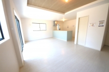 ��炵��������A���K�ɁA�Ί�ɂȂ���Ԃ�����Ă��܂��B 