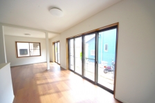 炵AKɁAΊɂȂԂĂ܂B 