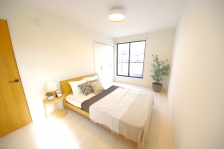 ���R�Ƃ�����ԉ��o�A�I�[�i�[�l�ɂƂ��ĉ��K�ȗ��z�̕�炵�̎��������͂����܂��B 