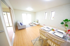 炵AKɁAΊɂȂԂĂ܂B 