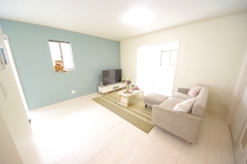 LXƂrO͌ڂłȂASJIɂĂ锤łB 