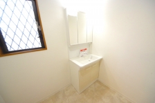 AQO⒩̐gxxȂǁAKɂgʒEߏB 