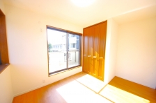 Sn̗ǂԂ́A炵̃Xe[WʂAŜ₷炬Ɩ^Ăł傤B 