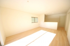 LXƂrO͌ڂłȂASJIɂĂ锤łB 